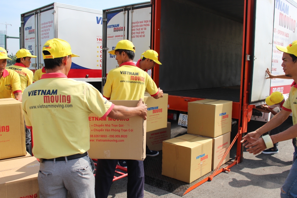 Xe taxi tải cung cấp dịch vụ chuyển nhà quận 4 chuyên nghiệp tại Vietnam Moving. ​