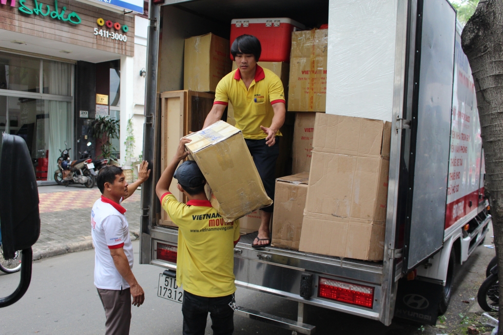Dịch vụ chuyển nhà trọn gói quận Tân Phú tại Vietnam Moving