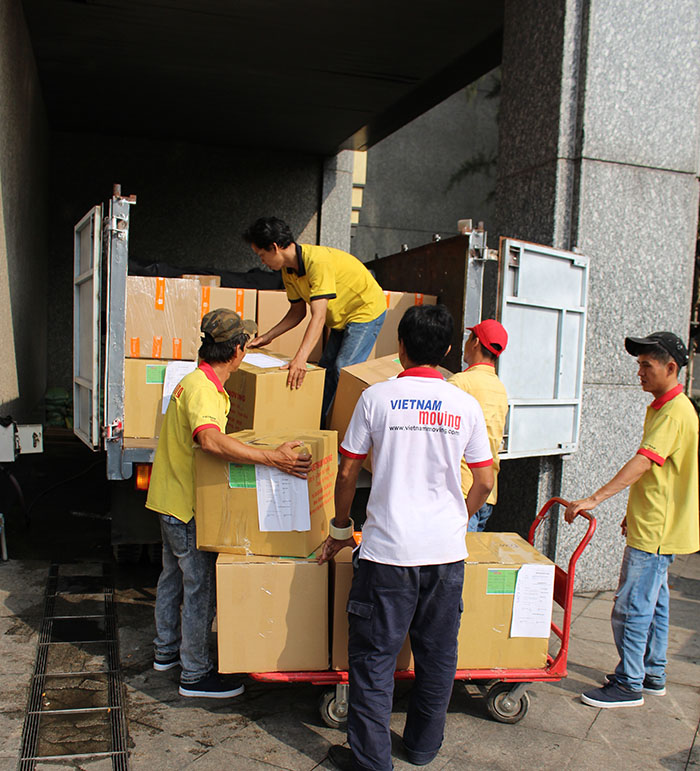 Dịch vụ chuyển nhà trọn gói giá rẻ tại Vietnam Moving cung cấp